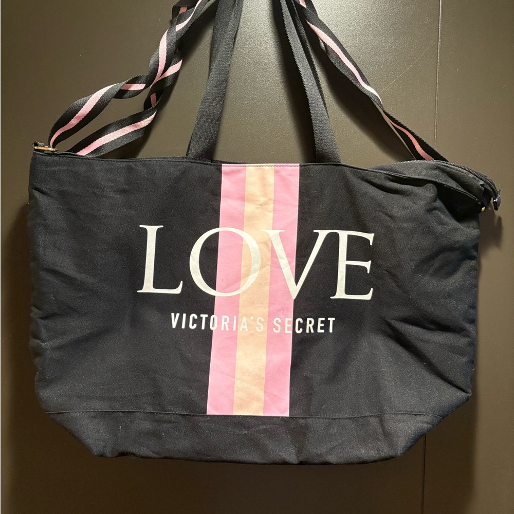 Victoria's Secret Love Tote in Black and Pink
